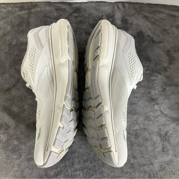 Brooks Ghost 15 Women’s Sneakers For Road Running Paved Trails &amp; Tracks Sz 9.5B