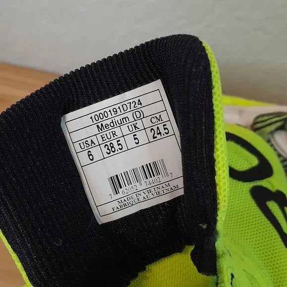 Brooks T7 Racer Green Athletic Shoes