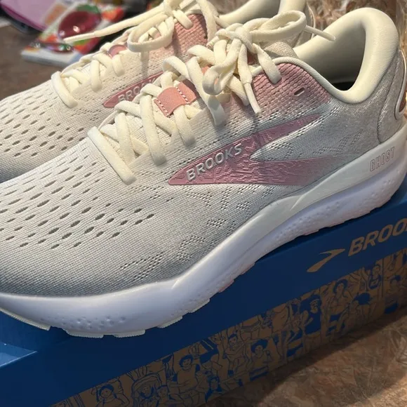 Brooks Women's Ghost Running Shoes