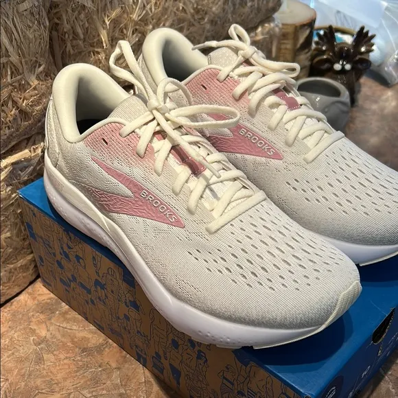 Brooks Women's Ghost Running Shoes