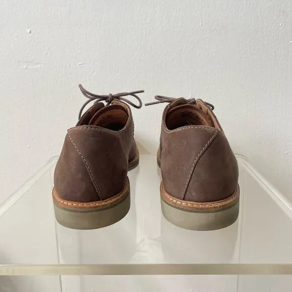Clarks men’s artisan lace up shoe brown suede size 8