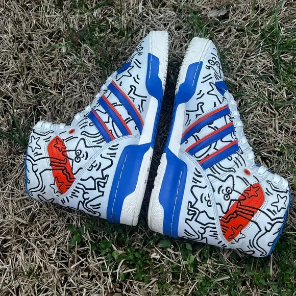 CLEAN Adidas Rivalry x Keith Haring Size 10.5 Womens shoes