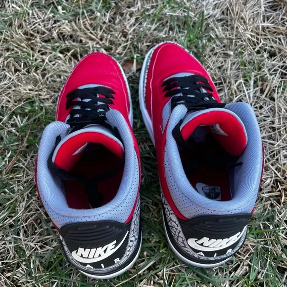 CLEAN Air Jordan 3 Retro Red Unite size 12 Mens shoes