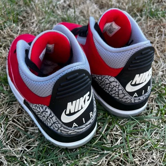 CLEAN Air Jordan 3 Retro Red Unite size 12 Mens shoes