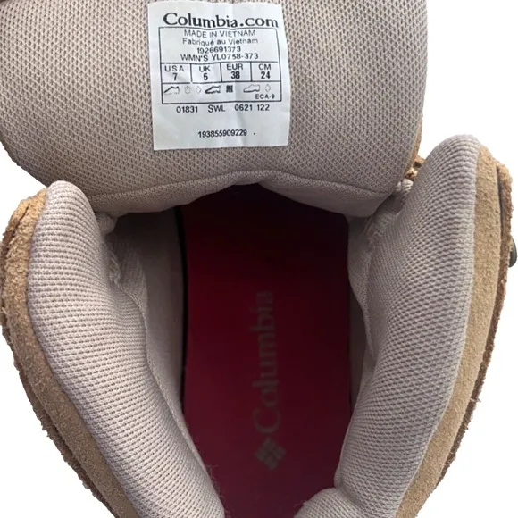 Columbia Women's Yoncalla Mid Suede Waterproof Hiking Boots, Camel Size 7