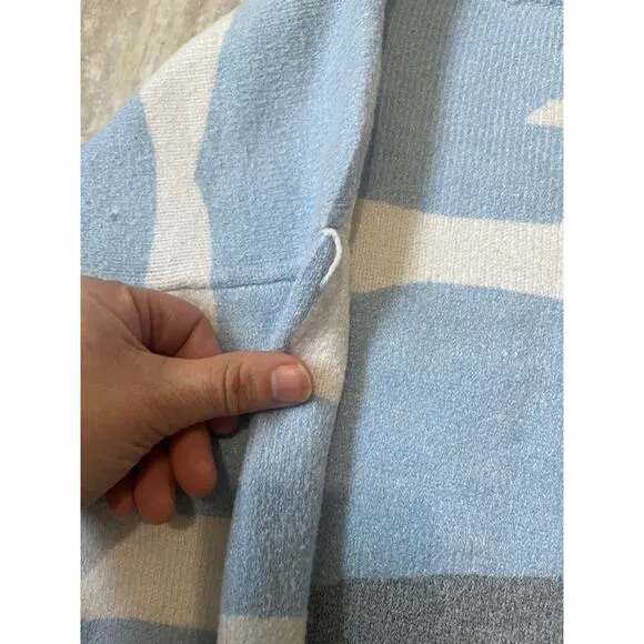Cow sweater size Med