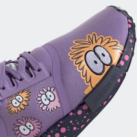 Cute Adidas Kids Originals X KEVIN LYONS NMD_R1 Shoes size 8.5k NWT
