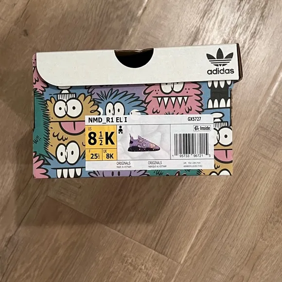 Cute Adidas Kids Originals X KEVIN LYONS NMD_R1 Shoes size 8.5k NWT