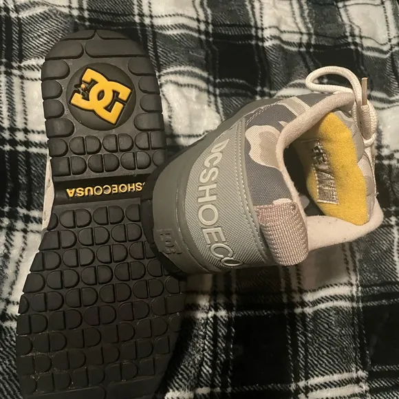 DC Shoes Camouflage Sneakers