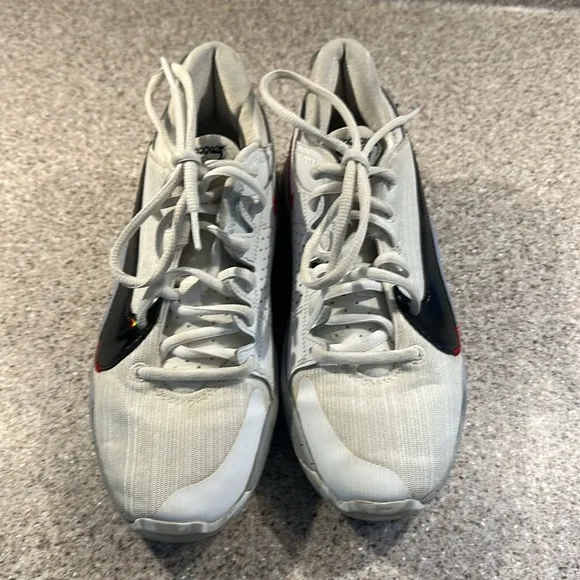 EUC Big Kids Freak Charles Veronica Court Shoes - Size 4Y