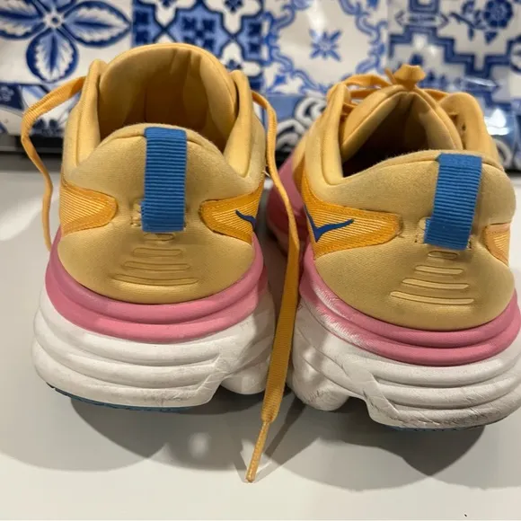 Hoka bondi 8 max cushioned road running shoes