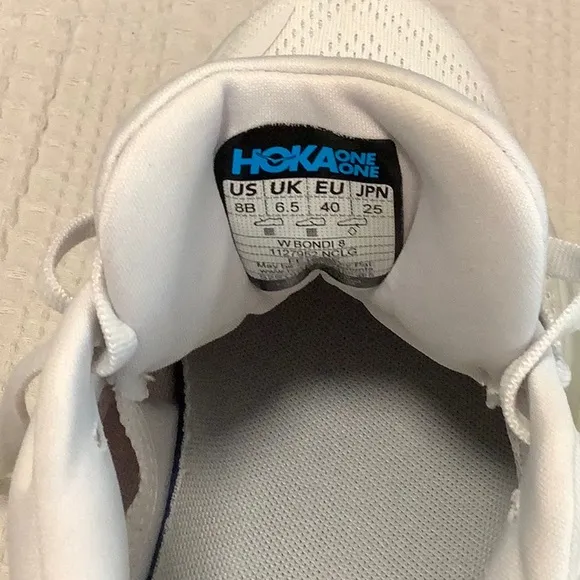 Hoka Bondi 8 White and Yellow Sz 8