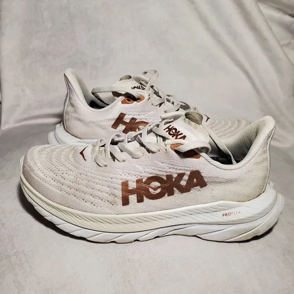 Hoka mach 5 size 8 white and copper