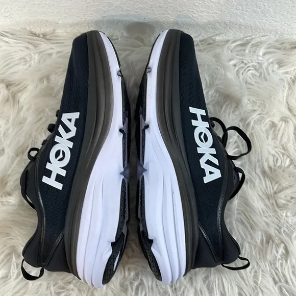 HOKA Men's Bondi 8 Black &amp; White Athletic Shoes Sneakers Size 11D NEW