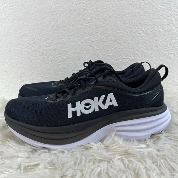 HOKA Men's Bondi 8 Black &amp; White Athletic Shoes Sneakers Size 11D NEW