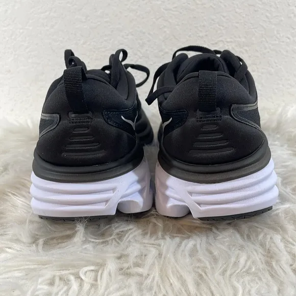 HOKA Men's Bondi 8 Black &amp; White Athletic Shoes Sneakers Size 11D NEW