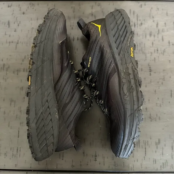 Hoka One One Men’s All Black Speedgoat GoreTex Trail Running Shoes