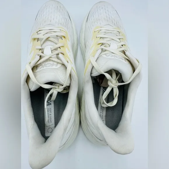 Hoka One One Men’s Clifton 8 Ultra White Road Running Shoes Size 12 D