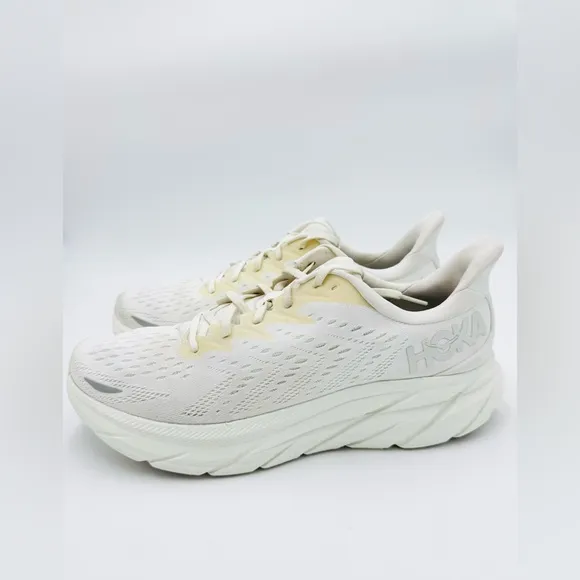 Hoka One One Men’s Clifton 8 Ultra White Road Running Shoes Size 12 D