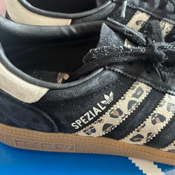 💥HP 💥 Adidas Handball Spezial Black White Leopard Sneaker Shoes