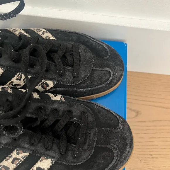 💥HP 💥 Adidas Handball Spezial Black White Leopard Sneaker Shoes