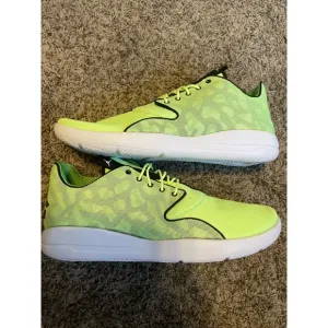 Jordan Eclipse Men’s Size 13 Ghost Green/ Black 724010-304 New With Original Box