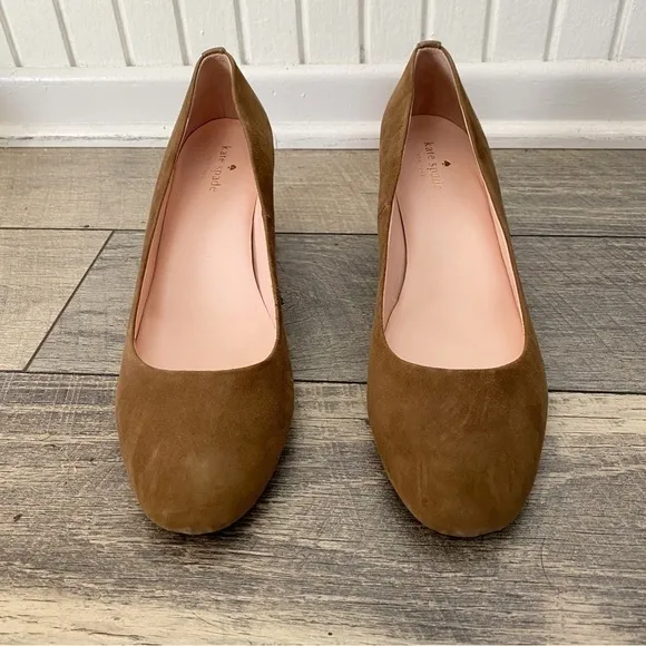 Kate Spade Shoes Size 10.5 Taupe Tan Brown Suede Beverly Pumps Block Heels NIB