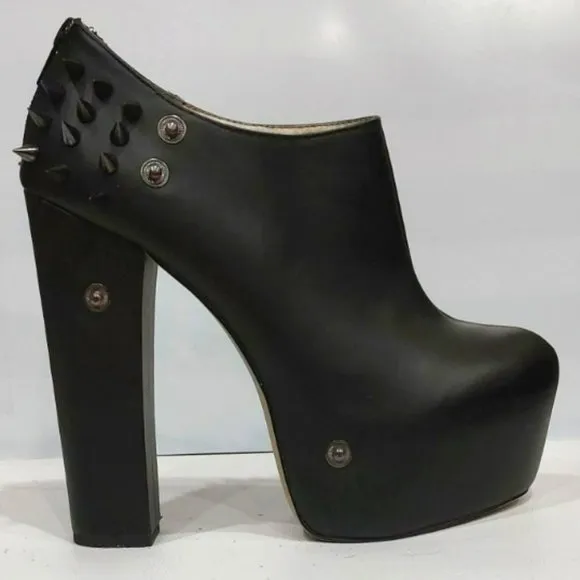 💥💥KILLER DESIGN💥💥Jenuine Leather Missy Spiked Platform Bootie in Black