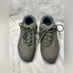 Kuru Suede Trail Hiking Sneaker Shoes Mens Size 8.5