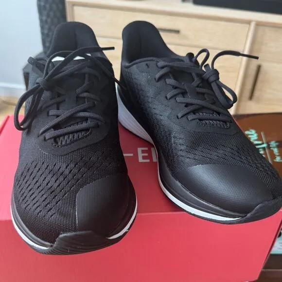 Lane-Eight Relay Trainer RT2100, Size US 10 (M) / 11 (W) New in Box MSRP $150