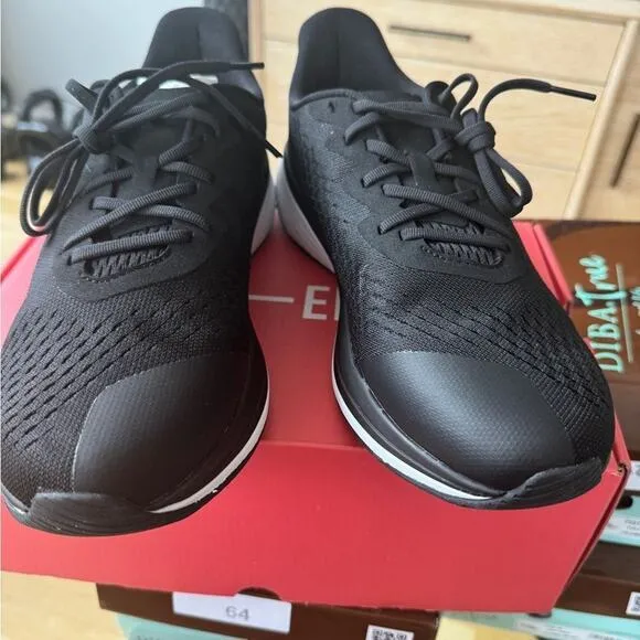 Lane-Eight Relay Trainer RT2100, Size US 10 (M) / 11 (W) New in Box MSRP $150