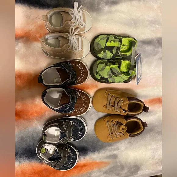 Lots of baby boy clothes 3-6mon