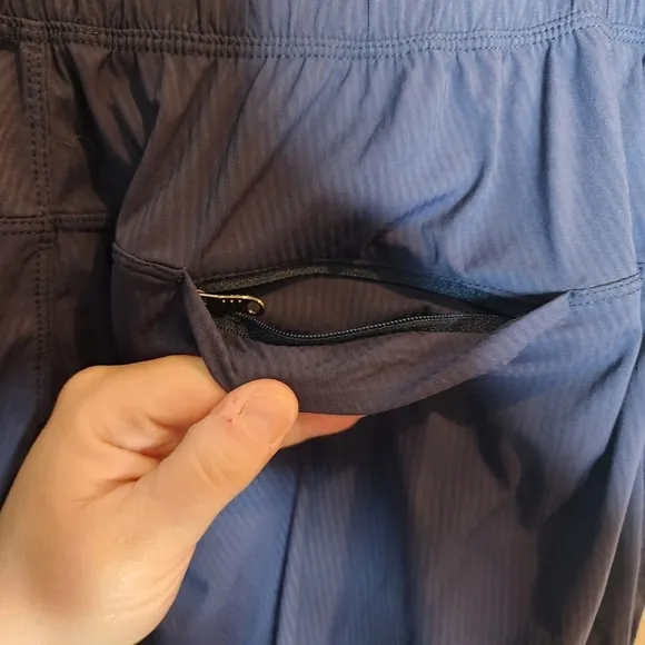 Lululemon Post Matter Pant. Navy blue.  Size XL. Zip Ankles.