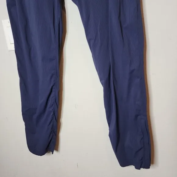 Lululemon Post Matter Pant. Navy blue.  Size XL. Zip Ankles.