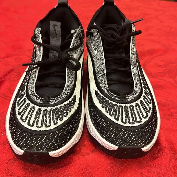 Men Nike Cosmic Unity 3 NEW Size 8 menShoes Black White Gray DV2757 002