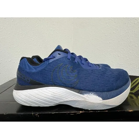 Mens 9 Topo Athletic Atmos Marina Blue White Athletic Road Running Shoes