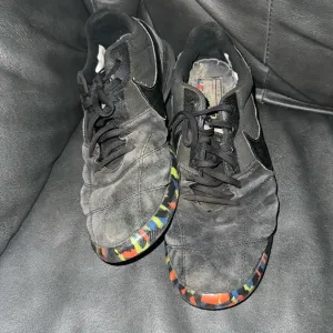 Men’s Nike 11.5 Rare Court athetlic shoes tennis sport