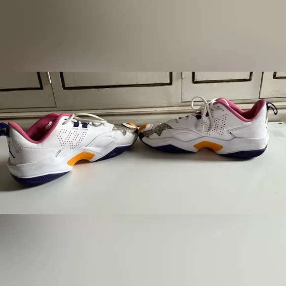 MEN’s NIKE JORDAN ONE TAKE 4 WHITE-COURT PURPLE-CANYON GOLD-LIKE NEW 9.5 SHOES