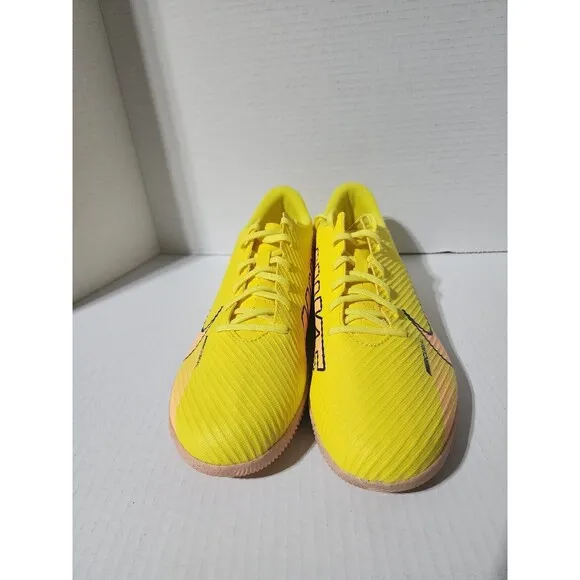 Men's Nike Mercurial Vapor 15 turf Soccer Shoes Size 7 Yellow indoor DJ5969-780