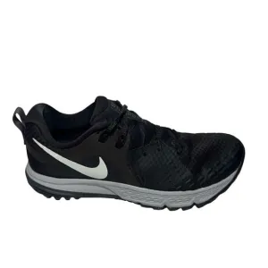 Men’s Nike trail wild horse athletic shoes size 8.5 black