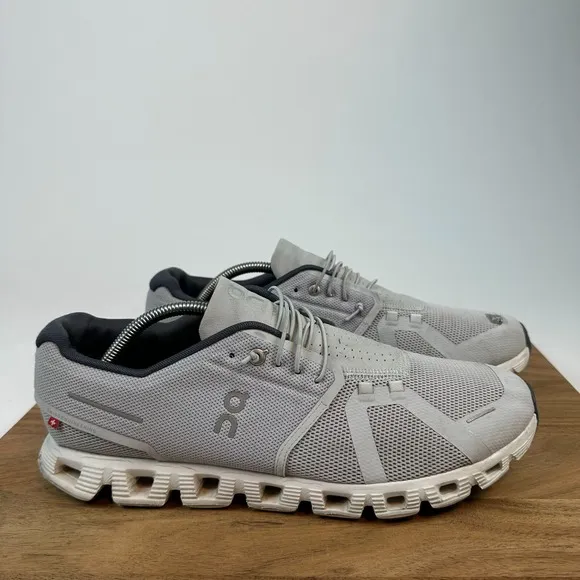 Mens On Cloud 5 Gray Athletic Gym Road Running Sneakers Shoes Size 12 D GUC