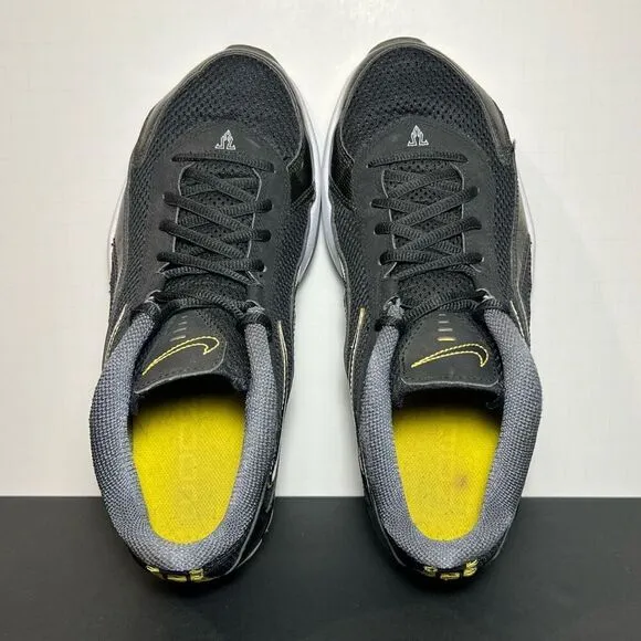 Mens Vintage NIKE Air 7x7 Destroyer Preseason Black Turf Football Shoes / Size 8