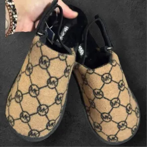 Michael Kors Noa Logo Jacquard Slide Slippers - Size 8 - NWT - Tan/Black