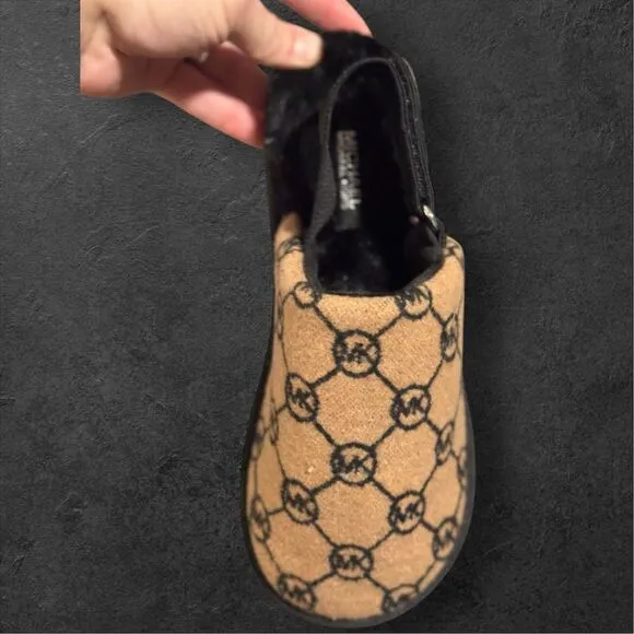 Michael Kors Noa Logo Jacquard Slide Slippers - Size 8 - NWT - Tan/Black