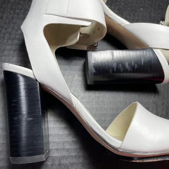 Michael Kors White Leather 4” heeled sandal 5.5M EUC WORN ONLY ONCE PRICE FIRM!!