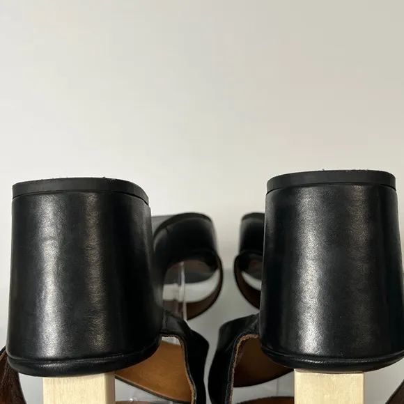 Miz Mooz Black Gill Leather Heeled Strappy Sandals, EU 40/US 9 - 9.5. Block heel