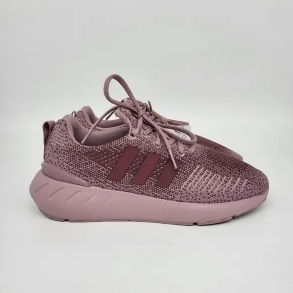 New Adidas Originals Swift Run 22 Purple Women's Running Shoes Size 6