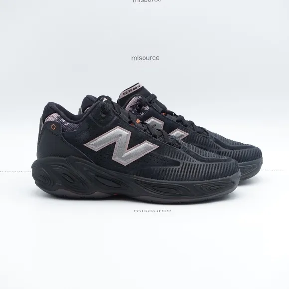 New Balance Fresh Foam BB v2 Basketball Shoe BBFRSHE2 Black