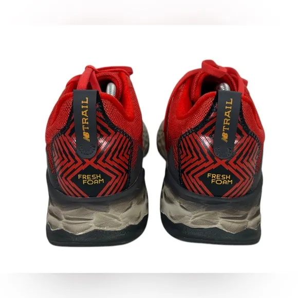 New Balance Fresh Foam MTHIERO6 Hierro V6 Trail Red Mens Size US 10.5 Orange
