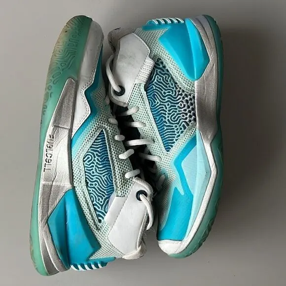 New Balance Kawhi Santa Klaus Basketball Big Boys Shoes Size 6